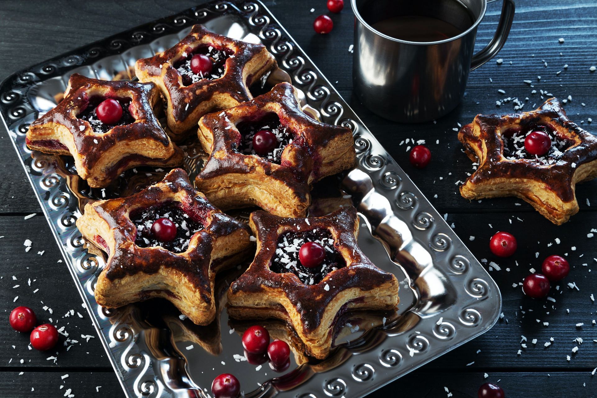 Cranberry bread (Image via Unsplash/ Elena leya)